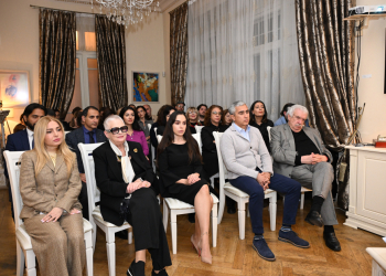 Maqsud İbrahimbəyov Yaradıcılıq Mərkəzində “Neft bumu hamıya gülümsəyir” festivalının açılışı olub