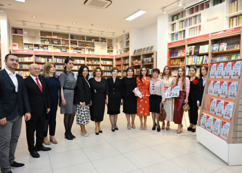 “Azərbaycan dilini öyrənirik” kitabının təqdimat mərasimi keçirilib