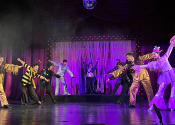 Özbəkistan Dövlət Gənc Tamaşaçılar Teatrı Bakıda çıxış edib