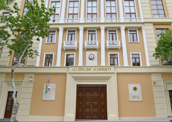 Əli Əsədov Qərar imzalayıb