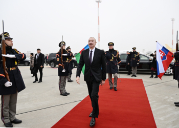 Prezidentin Slovakiyaya rəsmi səfəri başa çatıb