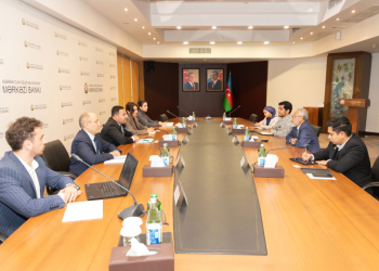 Mərkəzi Bank Malayziya şirkəti ilə İslam bankçılığının inkişafını müzakirə edib