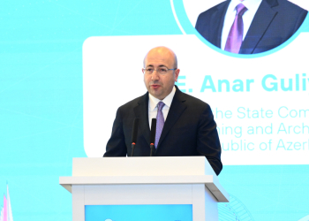 Anar Quliyev D-8 Gənclər Dialoqunda iştirak edib