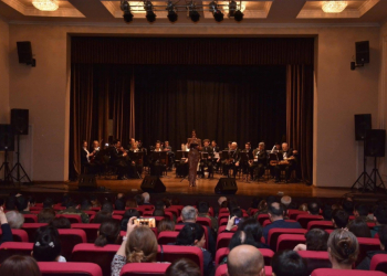 Estrada-Simfonik Orkestri Şamaxıda konsert verdi