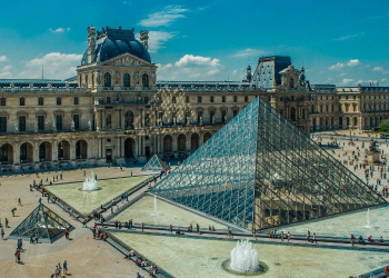Bağlanan Luvr muzeyi haqqında maraqlı bilgilər