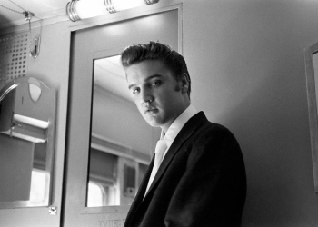 Elvis Presley: pop mədəniyyətini yenidən yazan kral