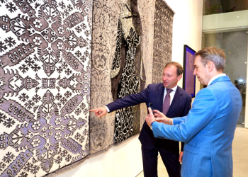 Azərbaycan xalçaları Bəhreyndə Müasir İncəsənət Muzeyinin daimi kolleksiyasında