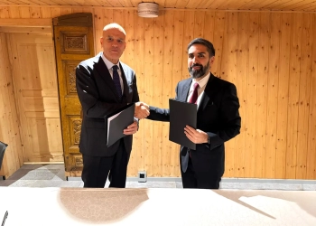 SOCAR “Baleine” neft-qaz yatağının işlənməsi layihəsində 10% iştirak payı alıb