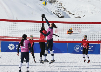 Qar voleybolu üzrə ölkə kuboku keçirilib