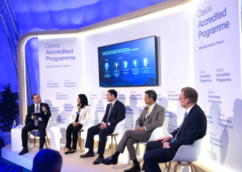 4SİM və SOCAR Davos Forumunda birgə sessiya təşkil edib