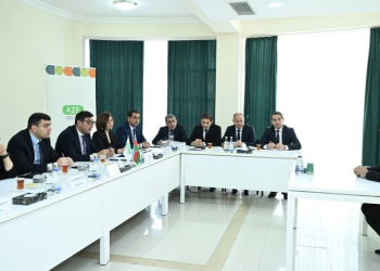 Fərid Qayıbov Qubadlı rayon və Sumqayıt şəhər sakinlərini qəbul edib