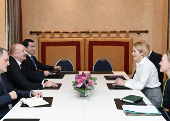 İlham Əliyev Münxendə Avropa İttifaqının xarici işlər və təhlükəsizlik siyasəti üzrə ali nümayəndəsi ilə görüşüb