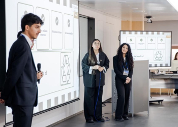 Tələbələr beynəlxalq müsabiqədə ölkəmizi təmsil ediblər