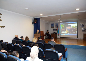 Hərbi təhsil müəssisələrinin nümayəndələrinin şagirdlərlə görüşləri keçirilib