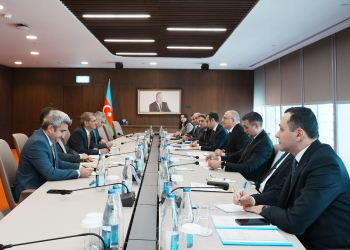 Asiya İnkişaf Bankı ilə əməkdaşlıq məsələləri müzakirə edilib